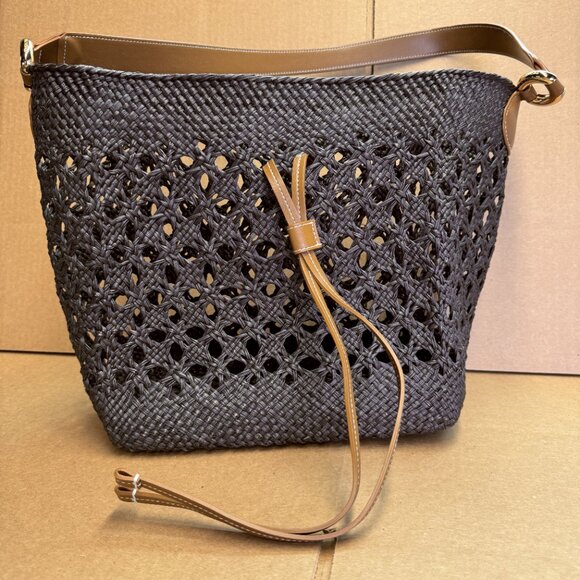 Themoire Phoebe Open Weave Straw Shoulder Bag - Black - Picture 5 of 9